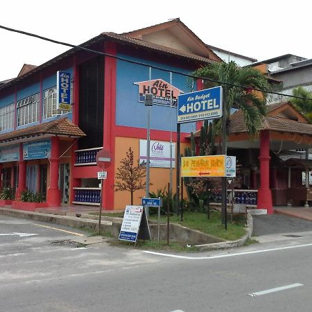 Kuala Besut Jetty Budget Hotel Ain - In Front Of Kuala Besut Jetty エクステリア 写真